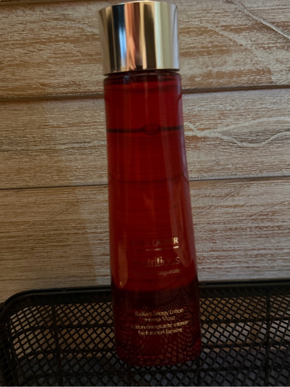 Estee Lauder Nutritious Super Pomegranate Radiant Energy Lotion - Red Bottle - Picture 2 of 3
